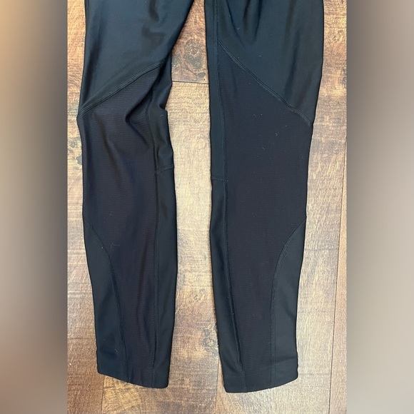 Under Armour compression leggings women 2 pairs Sz small full & crop length - Picture 8 of 13